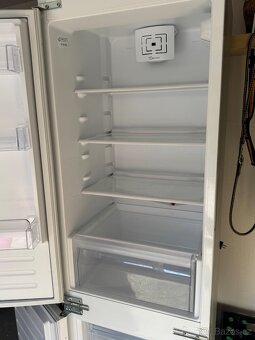 Whirpool Vestavěná lednice s mrazákem - 3