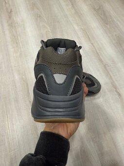 Yeezy boost 700 geode - 45 1/3 - 3