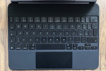 Apple Magic Keyboard pro iPad Pro 11" / iPad Air 10,9" [CZ - 3