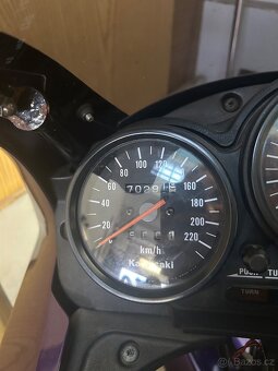 Kawasaki GPZ EX 500 - 3