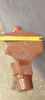 Kovářský svěrák - 3