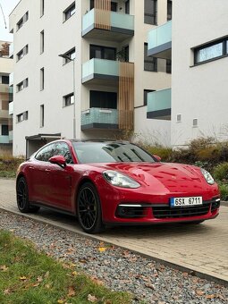 Porsche Panamera 4 E-Hybrid - 3