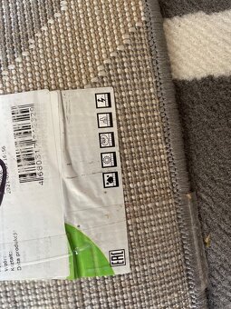 3 stejne nove  koberce - 3