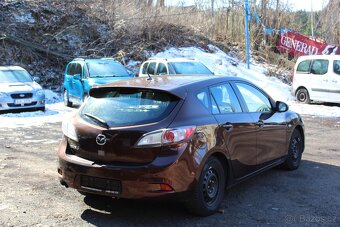 Mazda 3 - 3