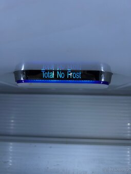 Americká lednice hisense Total no frost a+++ - 3