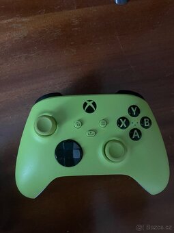 Xbox ovladač - 3