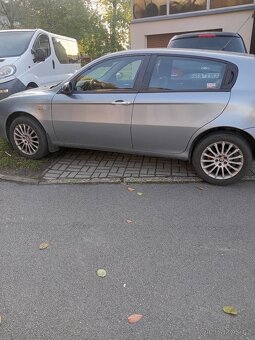Alfa Romeo 147 - 3
