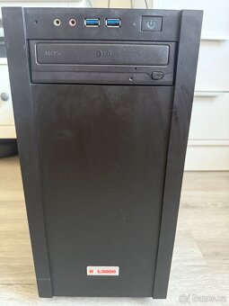 Herní PC značky HAL3000 s příslušenstvím - 3