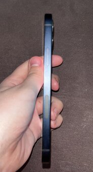 iPhone 12 - 3