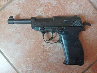 Replika zbraně - 3
