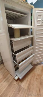 Mrazák Indesit GSF 4220 - 3
