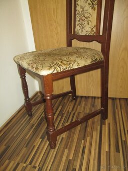 Starožitná řezbovaná židle - 3