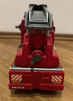 Bruder Hasičské auto Mercedes - 3