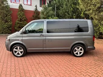 VW Multivan T5 2.0 TDI 103kW,Tempomat,Webasto,Tažné - 3