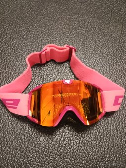 Dívčí lyžařská helma a brýle - 3