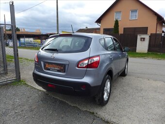 Nissan Qashqai 1,6 i DIGI AC, SERVIS, 1.MAJ - 3