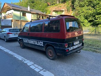 Křídlo na VW T4 - 3