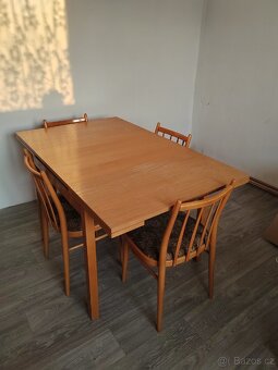 Jídelní stůl a 4 židle - 3