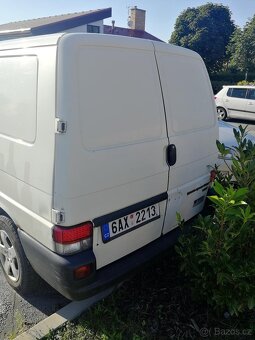 VW Transporter T4 Long 2.5 TDI chlaďák - 3