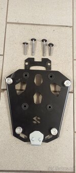 Nosič kufru, držák horního kufru Suzuki - 3