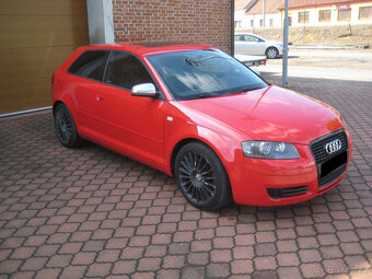 AUDI A3 2.0 TDi S-LINE QUATTRO - 3