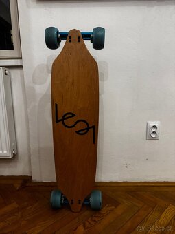 Longboard značky LEAN - 3