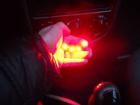 Led diody do interiéru auta. - 3