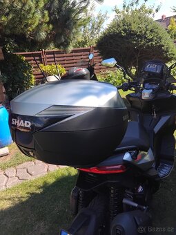 Aprilie SR GT 125 - 3