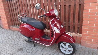 Vespa gts 250 - 3