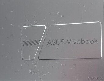 Asus vivobook X1504Z - 3