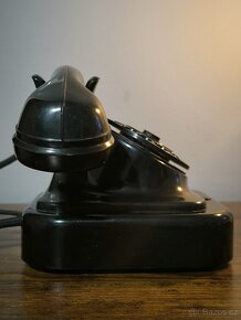 Historický telefon - 3