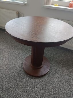 Kulatý stůl a 2 polokřesla - 3