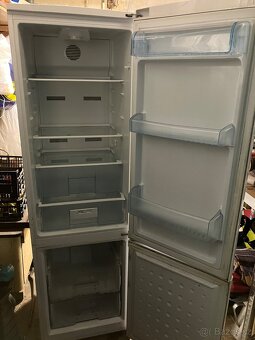 Lednička Beko CNA 29120 - 3