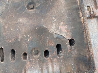 přikládací dvířka Viadrus U26 - 3