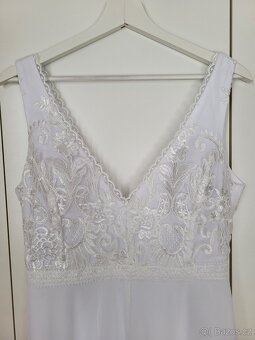 Nové krajkové bílé šaty - 3