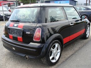 Mini One, 1.6i, Servisní kniha - 3