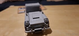 Lego Expert 10262 Bondův Aston Martin DB - 3