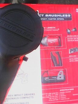 Milwaukee M18 BLIDRC Rázový utahovák 1/4 hex 190Nm - 3