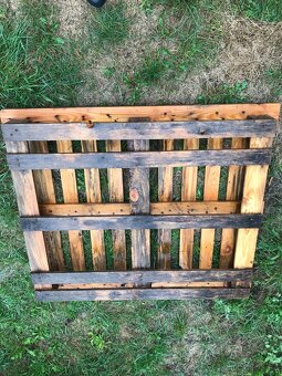 Palety 130 x 110 - 3