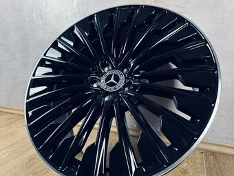 TOP kola 20” Mercedes E W214 AMG originál - 3