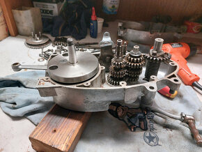 Jawa 550/555 motor po GO - 3
