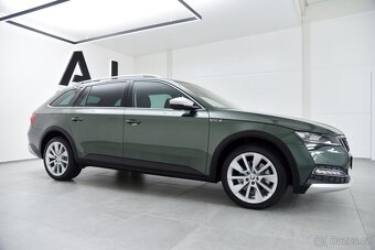 Superb Combi 2.0 TDI Scout 4x4 DSG, ACC, Lane Assist - 3