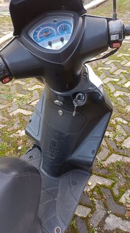 Skútr 125 KYMCO agility - 3