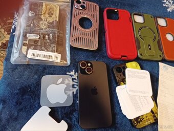 iPhone 15 - 3