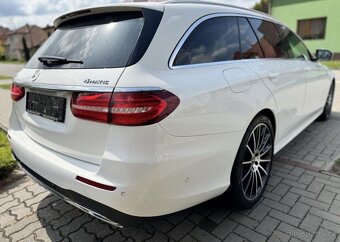 Mercedes-Benz Třídy E E220d COMBI AMG EDITION 4MATIC nafta - 3