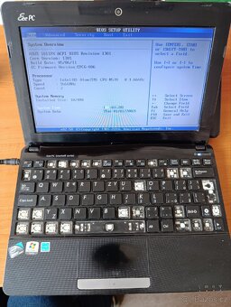 2 notebooky Asus - 3