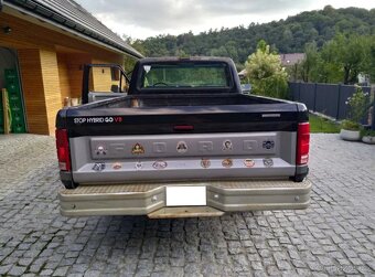 Ford F-150 z roku 1985 - 3