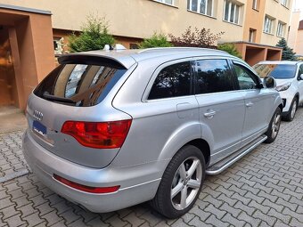Prodám AUDI Q7 - 3