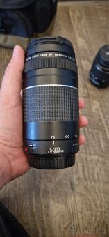 Canon eos 4000d, 18-55mm EFS, 75-300 EF s trojnožkou - 3
