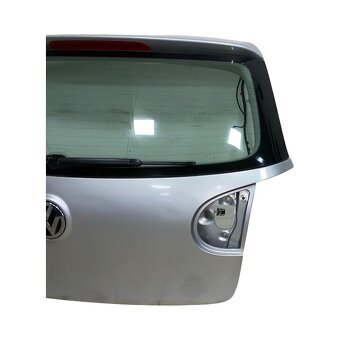 Páté dveře stříbrná metalíza LA7W VW Golf 5 hatchback 2007 - 3
